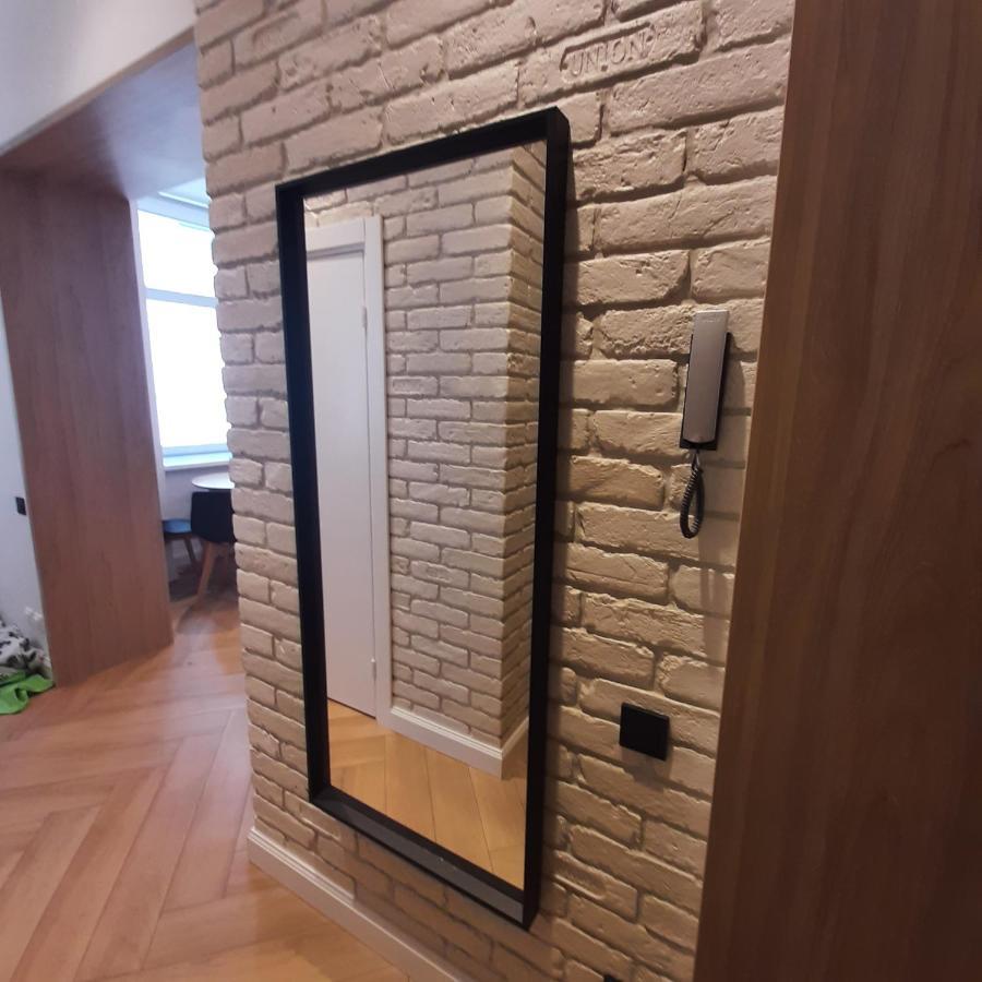Простора І Вишукана Квартира В Самому Серці Львова Eksteriør billede